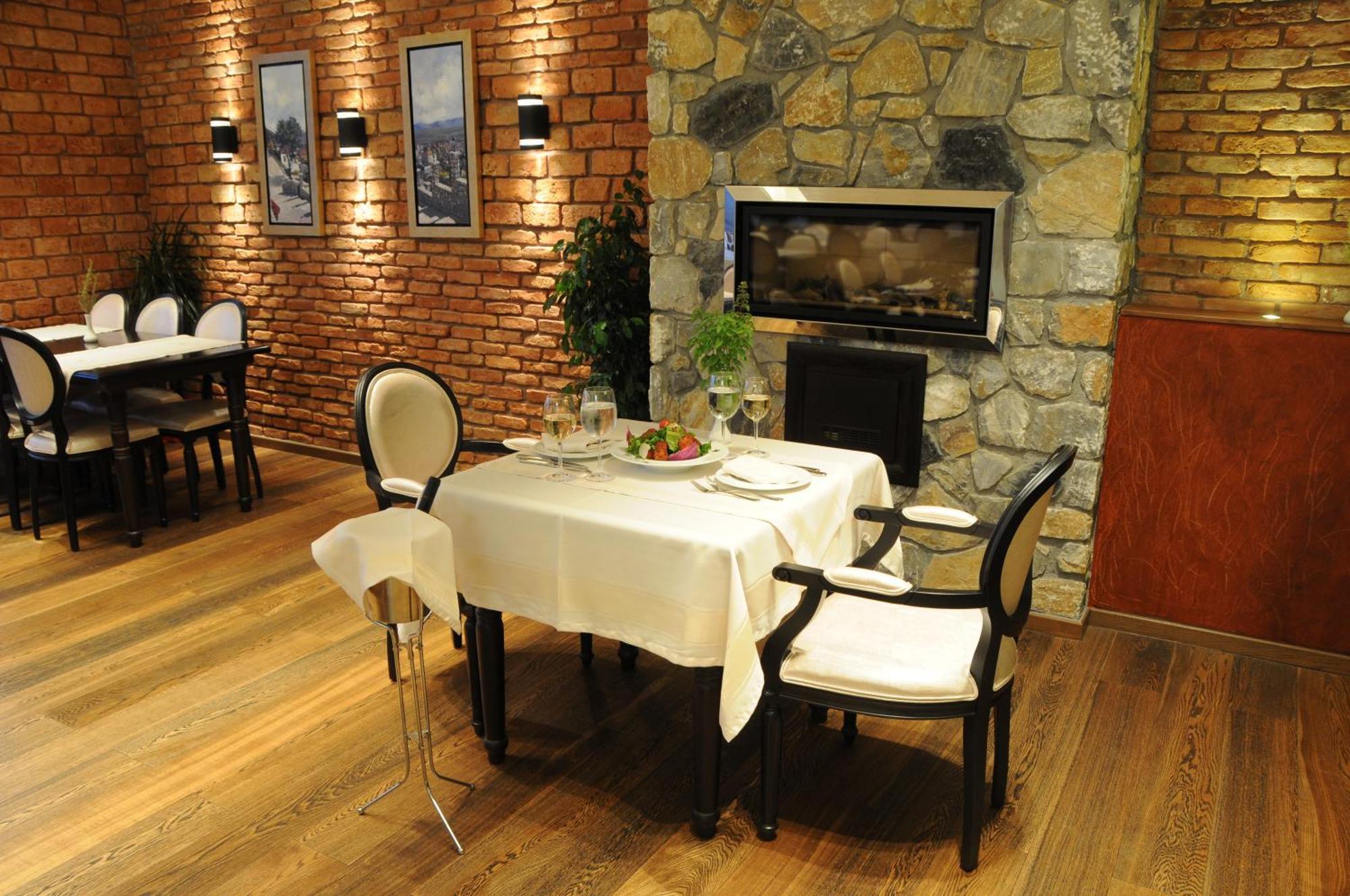 Krinídhes Philippeio Hotel מראה חיצוני תמונה