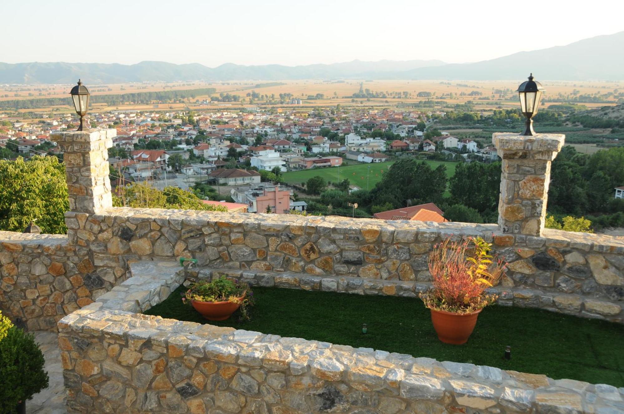 Krinídhes Philippeio Hotel מראה חיצוני תמונה